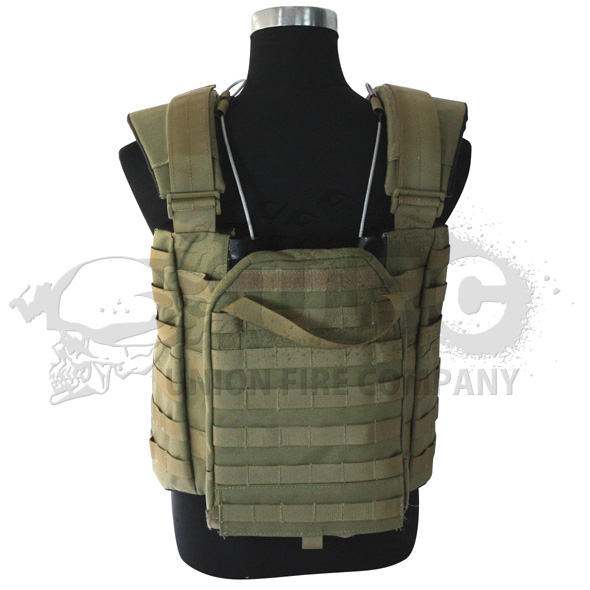 UFC-CD-064C-2s.jpg