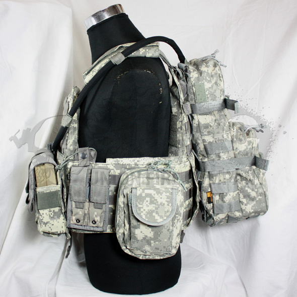 UFC-CD-075ACUS4sr.jpg