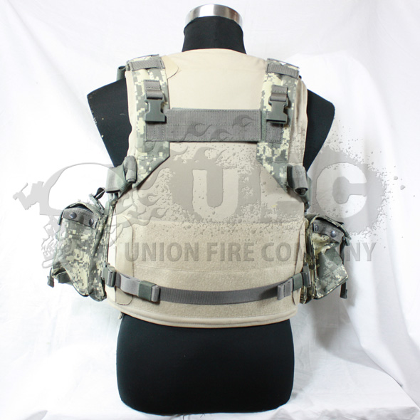 UFC-CD-077ACU2sr.jpg